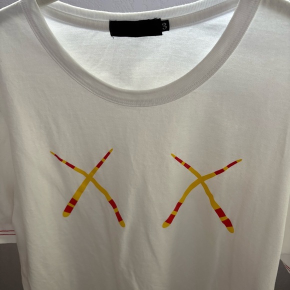 ORIGINAL FAKE sz 3 US sz M White XX Tee Tshirt Medicom Toy KAWS - Picture 2 of 9